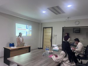 Pelaksanaan Ujian Praktik Kerja Lapangan (PKL) Mahasiswa Politeknik Bisnis Kaltara